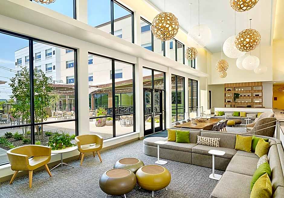 Element West Des Moines