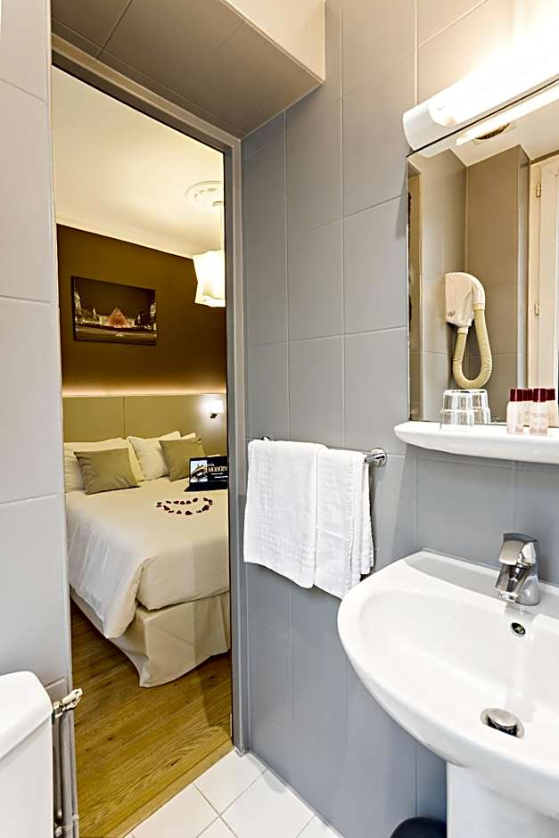 Modern Hotel