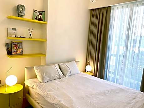 Modern 1 Apartment With Balcony (No A/C)