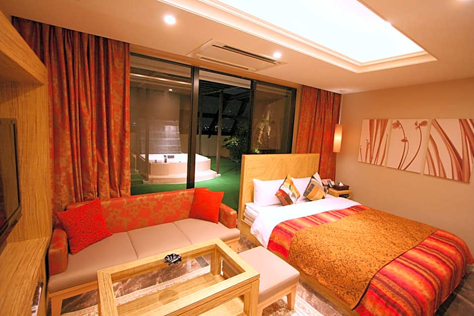 Hotel Aura Daito (Adult Only)