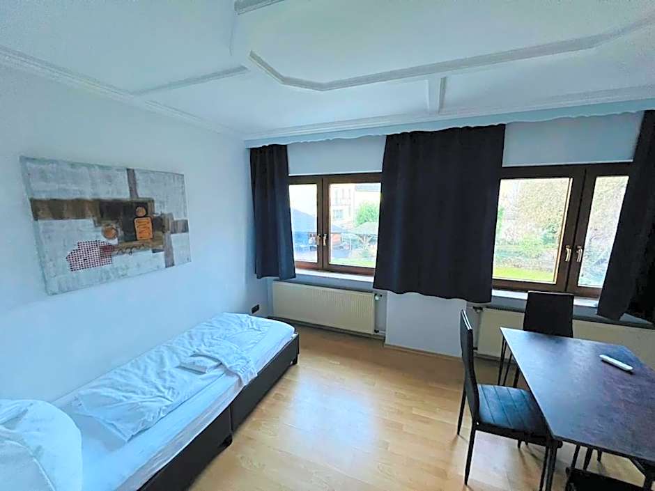 Mühlengarten by Relax Inn - Staffless with Self Check In & Free Parking