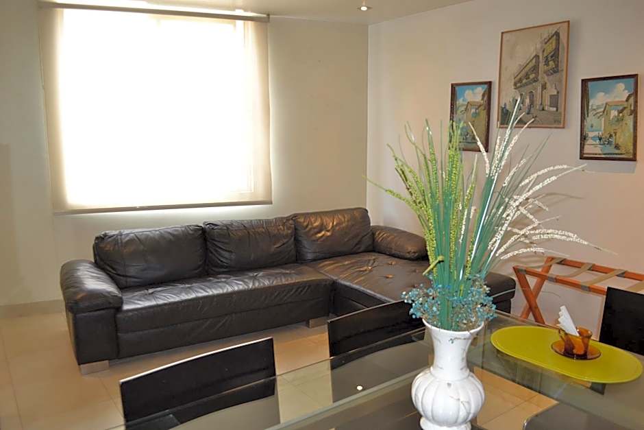 Suite Service Apart Hotel