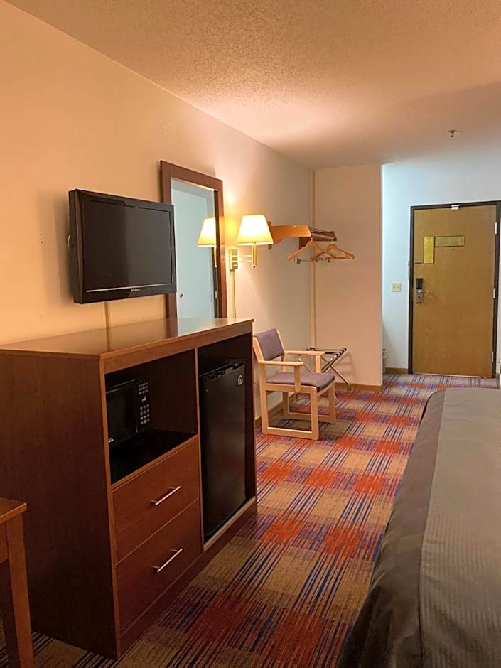 Americas Best Value Inn Champaign
