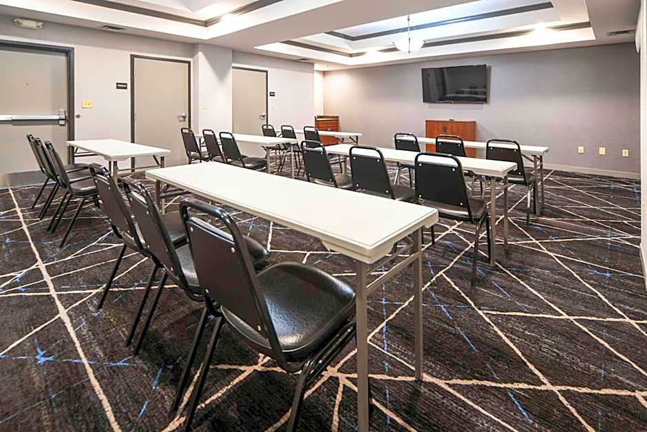 Hampton Inn By Hilton Bryant