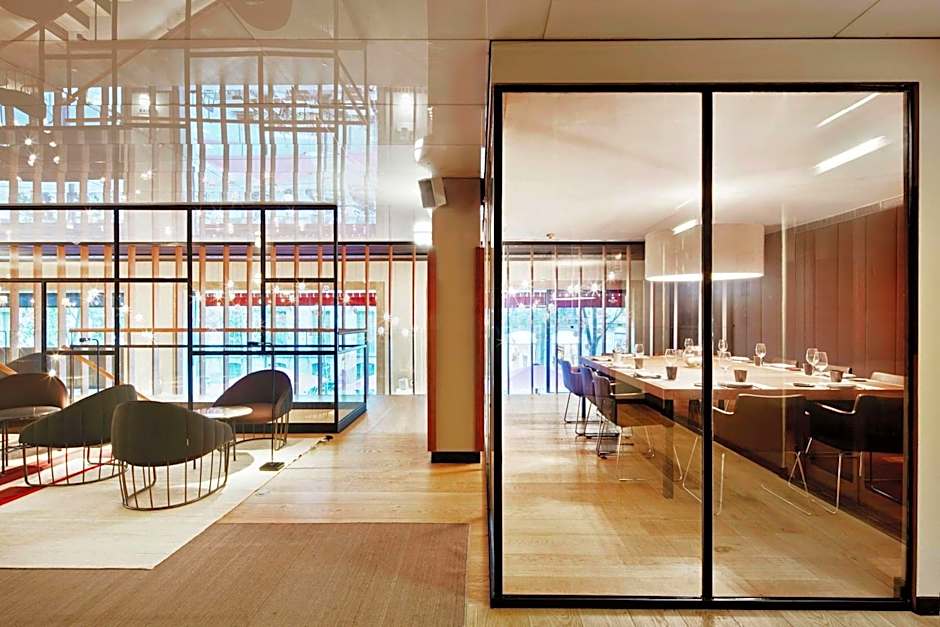 Alexandra Barcelona Hotel, Curio Collection by Hilton