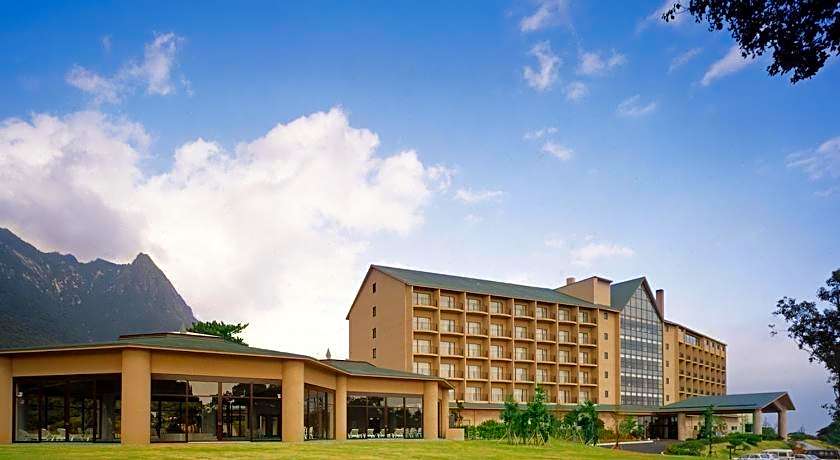 Yakushima Iwasaki Hotel