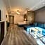 Onyx Pyramids Boutique Hotel