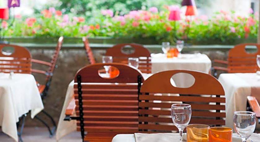 Angela Boutique Serviced Residence