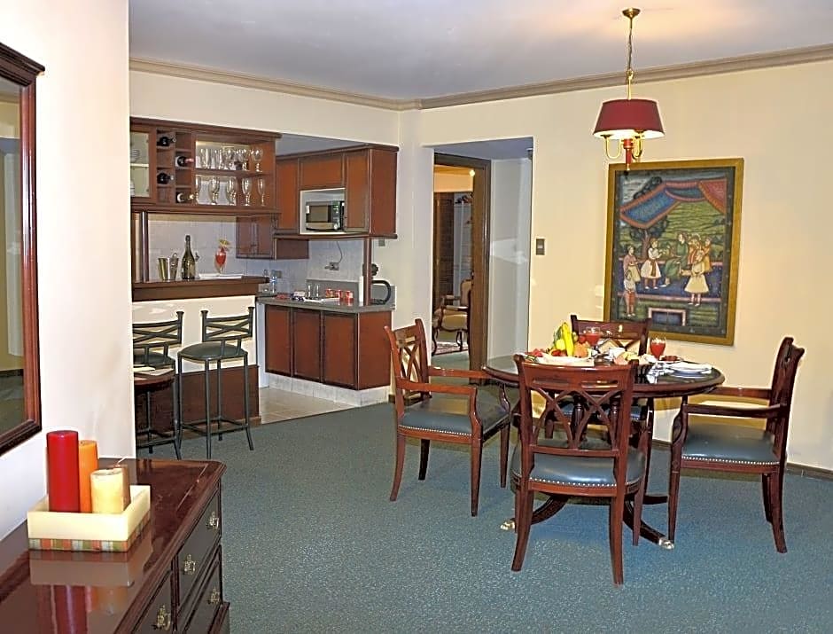 Yotau All Suites Hotel