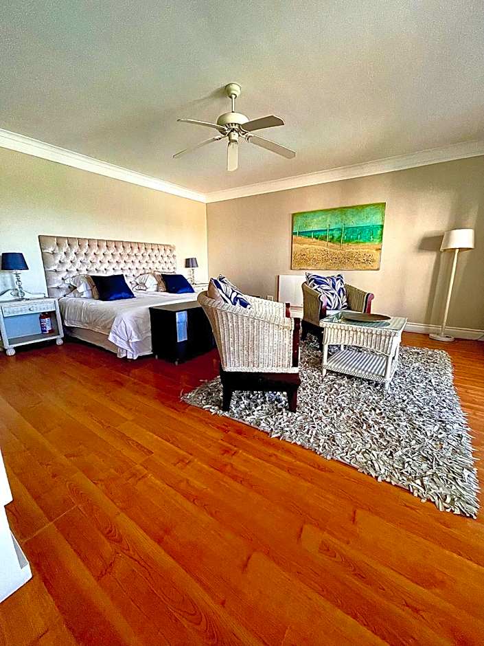 11 WESTCLIFF RENTALS