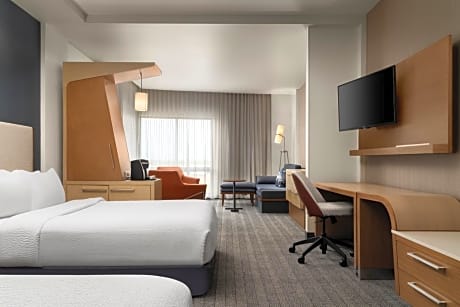 Queen Suite with Two Queen Beds