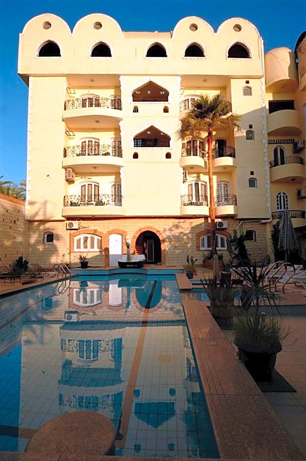 Nile Valley Hotel