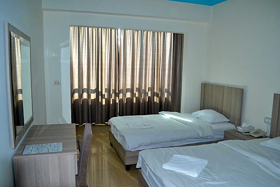 Silver Apartments