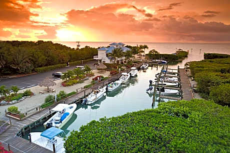 Ocean Pointe Suites at Key Largo