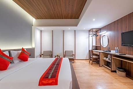 Superior Room with Bathtub