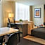 Renaissance by Marriott Denver Downtown City Center Hotel