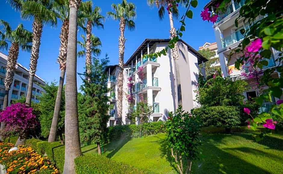 Sealife Buket Beach Hotel