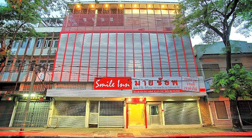 Smile Inn