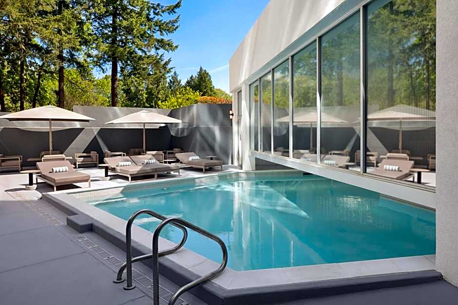 AC Hotel by Marriott Portland Lake Oswego