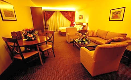 Junior suite city view