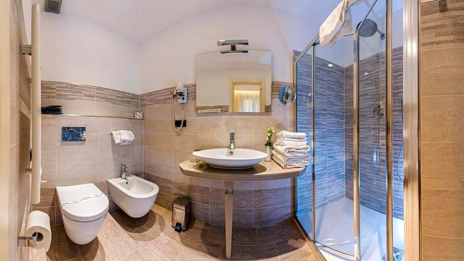 Hotel Tigullio Et De Milan