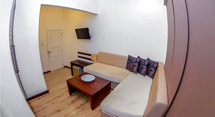 Blue Water Boutique Hotel