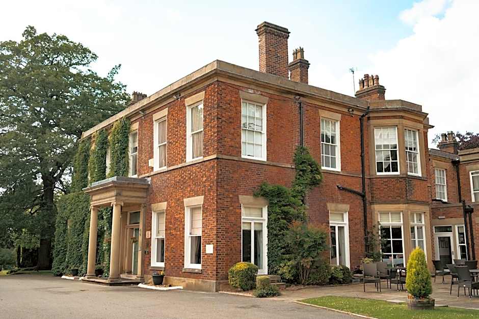 Farington Lodge Hotel