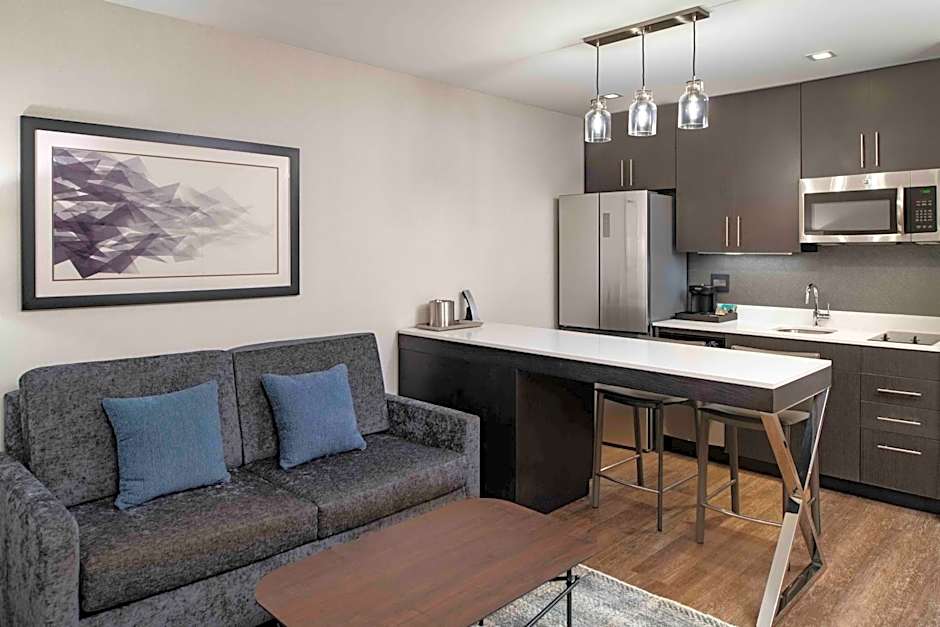 Homewood Suites By Hilton Boston Logan Airport Chelsea