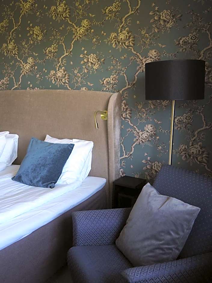 Hotel Gyllene Uttern