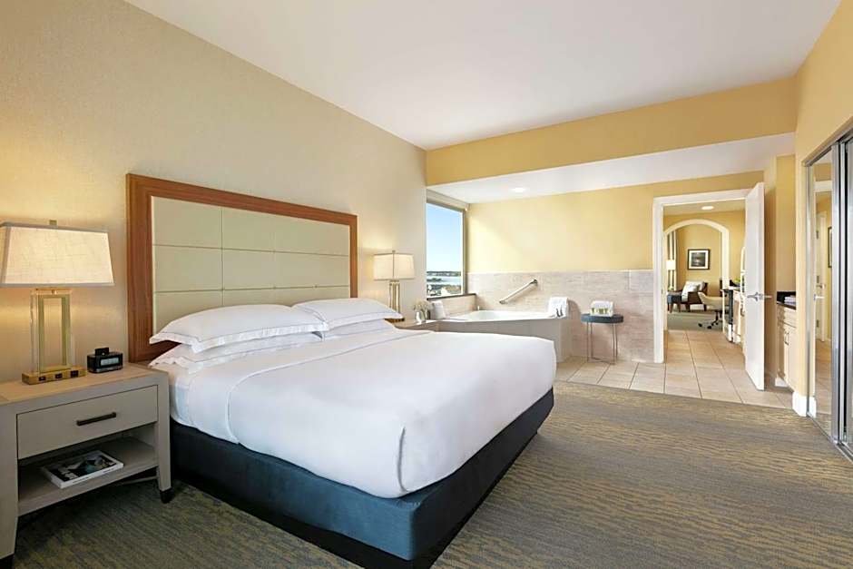 Hilton Suites Ocean City Oceanfront