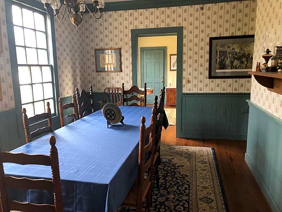 War Hill Inn