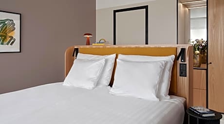 Suite with City View