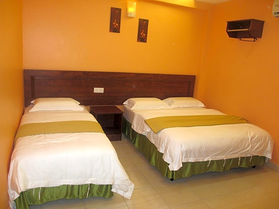 Highway Budget Hotel