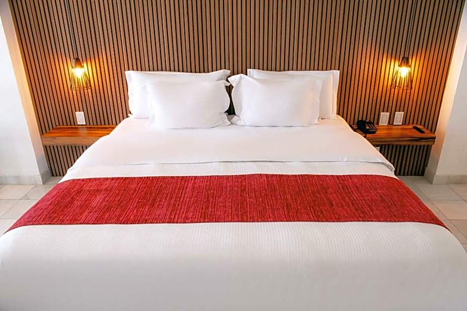 HOTEL SAN CARLOS PLAZA