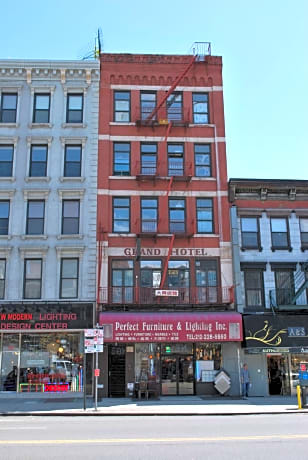 Bowery Grand Hotel