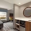 Hampton Inn & Suites by Hilton Kelowna Airport BC