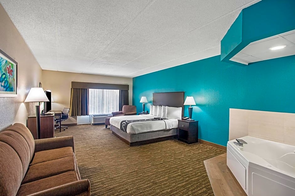 Comfort Inn & Suites Sarasota I75