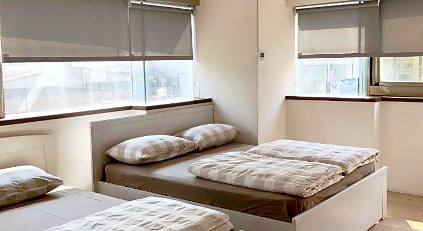 Ahiruyah Guest House