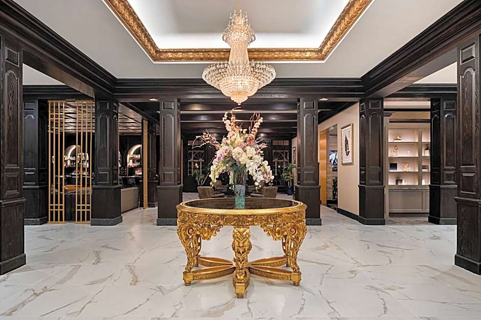 The Drake Oak Brook, Autograph Hotels