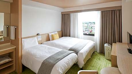 Double Room with Extra Bed - Non-Smoking