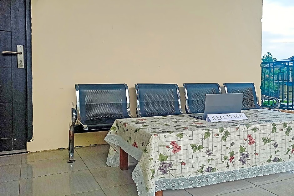 SPOT ON 91791 Homestay Surya Syariah