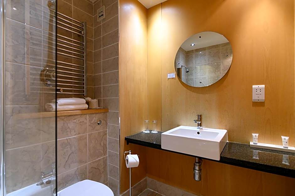 Glynhill Hotel & Spa near Glasgow Airport