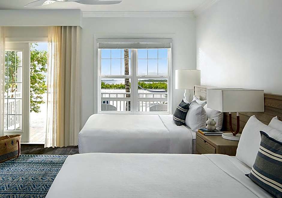 Parrot Key Hotel & Villas