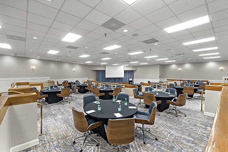 Hilton College Station And Conference Center