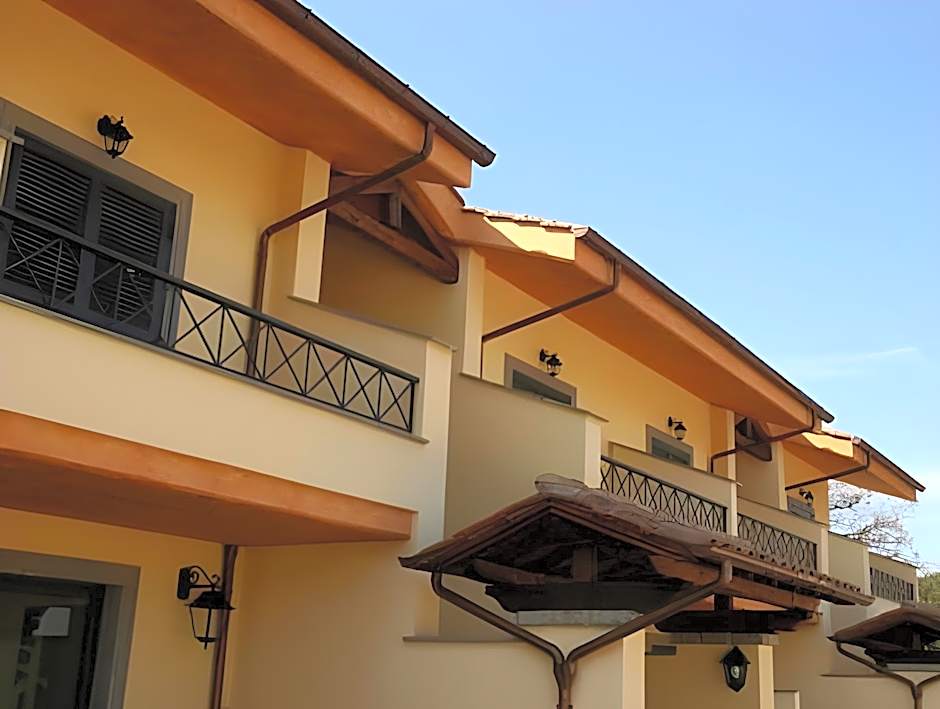 Borgo Castel Savelli