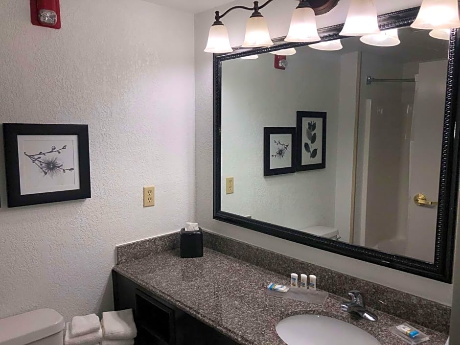 Country Inn & Suites by Radisson, Biloxi-Ocean Springs, MS