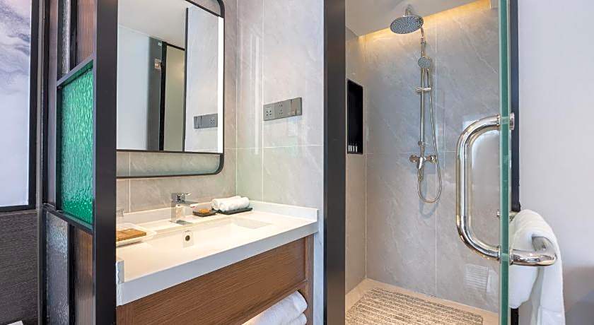 Sanyu Hotel