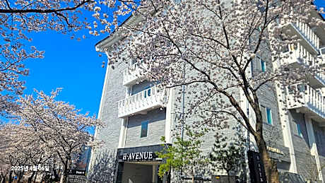 Gyeongju H Avenue Gyeongju Bulguksa Branch