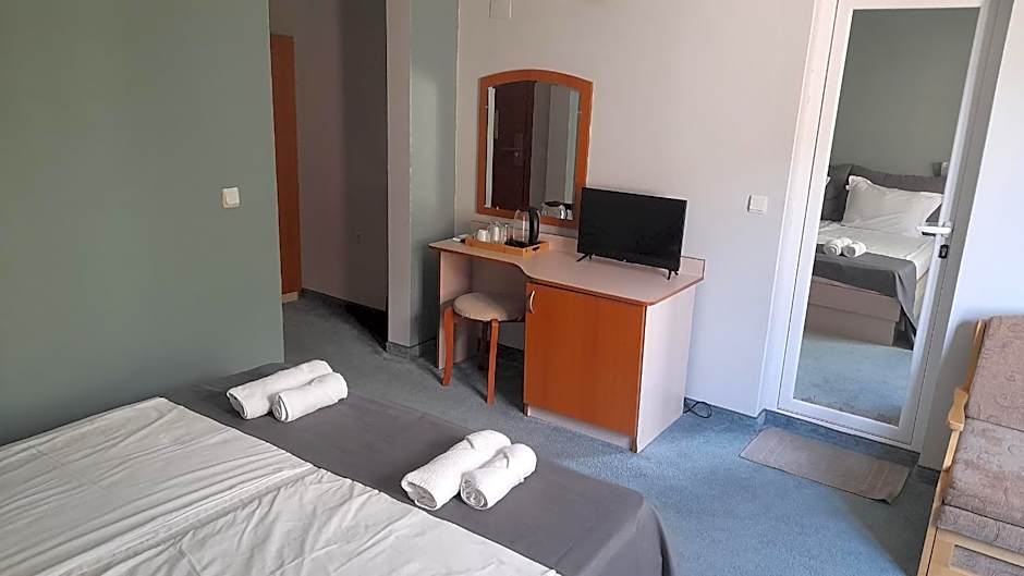 Family Hotel Saga