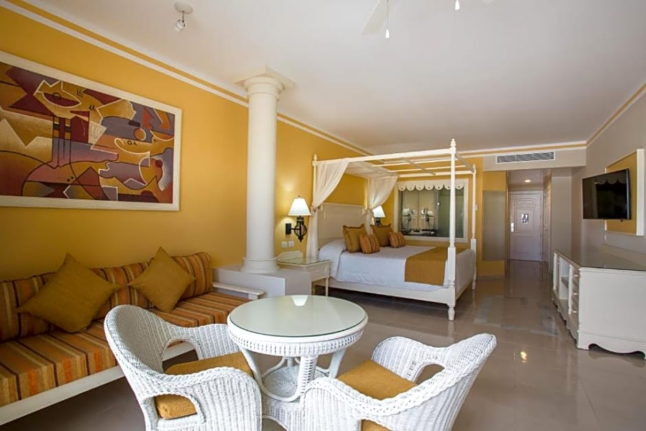 Bahia Principe Luxury Bouganville Adults Only